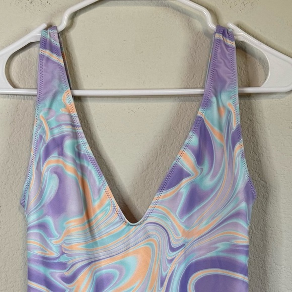NWPT Forever 21 Purple Slick One Piece Plunge V Neck Swim Suit Bathing Suit - Picture 2 of 8